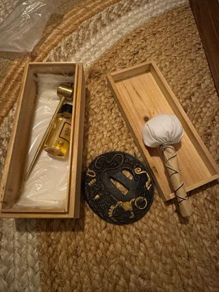 Katana en caja de madera