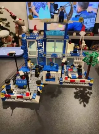 Stazione di polizia Lego nuova