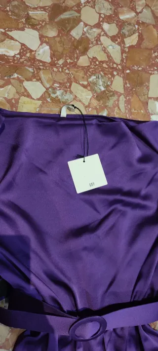 Vestido morado elegante manga larga nuevo