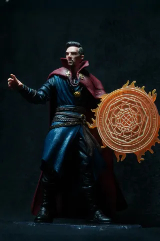 Doctor Strange Marvel Legends Figura