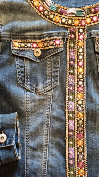 Cazadora Vaquera Bordada