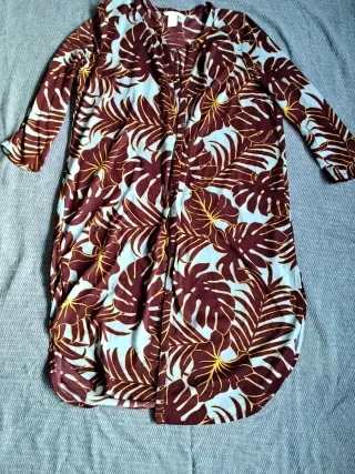 Vestido Camisero Estampado Hojas Talla M