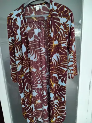 Vestido Camisero Estampado Hojas Talla M