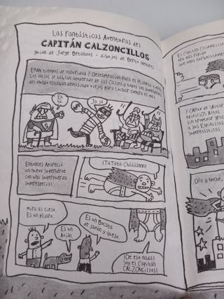 Lote 4 libros infantiles. EL REY LEON..