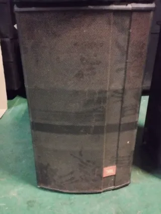 Altavoces JBL M350 a reparar