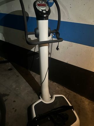 Máquina Vibradora MERIT FITNESS