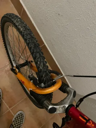 Bicicleta roja