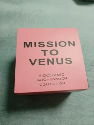 Omega Speedmaster Moonwatch Rosa