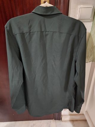 Camisa verde manga larga elástica estructura slim