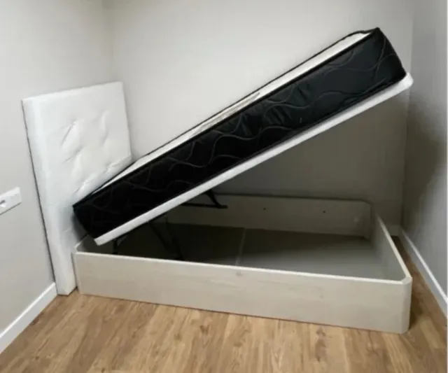 Canapés e mobili in liquidazione‼️‼️