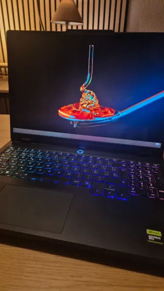 Legion Pro OLED 2K 240Hz RTX 5070 TI