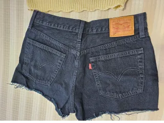 Conjunto Top Zara y Shorts Levi's