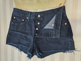 Conjunto Top Zara y Shorts Levi's