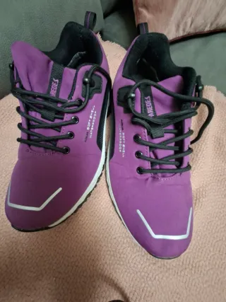 Due Scarpe Sportive: Una Paredes e Una Geox. 2x1