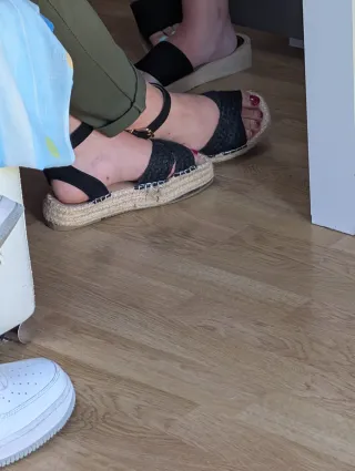 Alpargatas esparto negras y beige