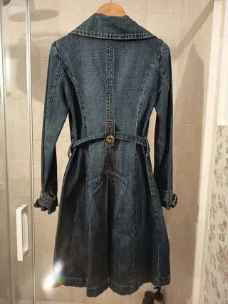 Gabardina vaquera azul