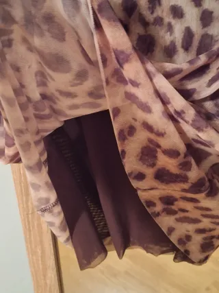 Falda midi Zara leopardo