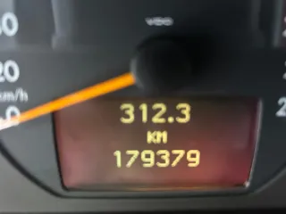 Mercedes-Benz E320 2001