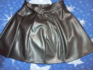 Falda polipiel negra Kiabi