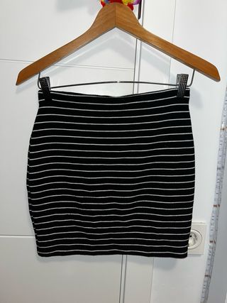 Falda corta de rayas