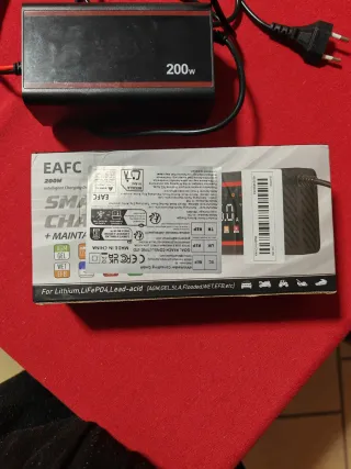 Caricabatterie Smart EAFC 200W - 12V 15A