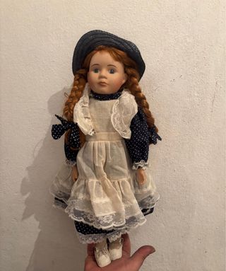 Muñeca Porcelana Promenade Collection 40cm