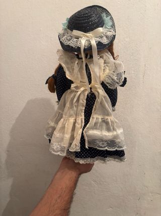 Muñeca Porcelana Promenade Collection 40cm