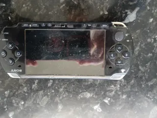 Consolas Nintendo y Sony para piezas