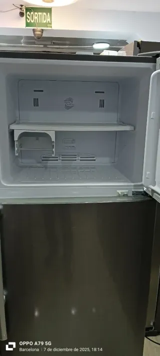 Nevera Combi Gris DAEWOO 170 x 70 x 64 cm