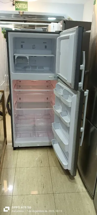 Nevera Combi Gris DAEWOO 170 x 70 x 64 cm