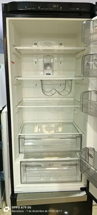 Nevera Combi Negra FAGOR no Frost energía A+