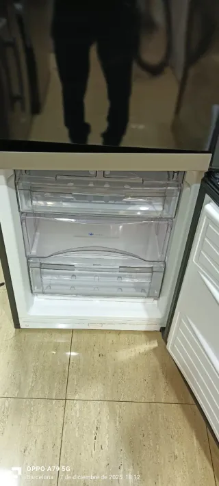 Nevera Combi Negra FAGOR no Frost energía A+