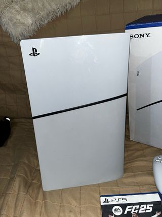 Consola PS5 Slim Branca + Jogos