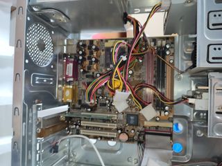 Ordenador Sobremesa LG Beige/Gris