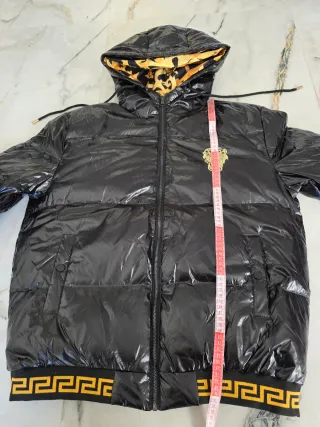 Chaqueta Versace Negra y Dorada