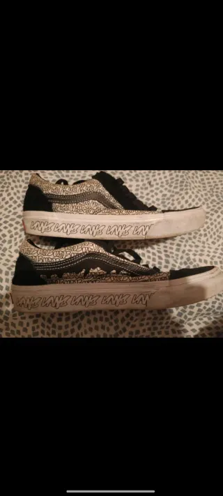 Zapatillas Vans Old Skool graffiti