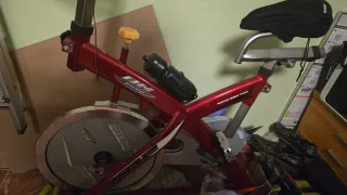 Bicicleta Estática BH Fitness BS2. Seminueva.