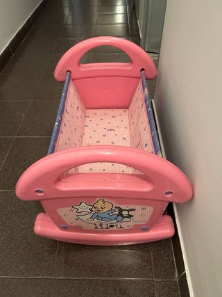 Culla Oscillante Rosa per Bambole lilou