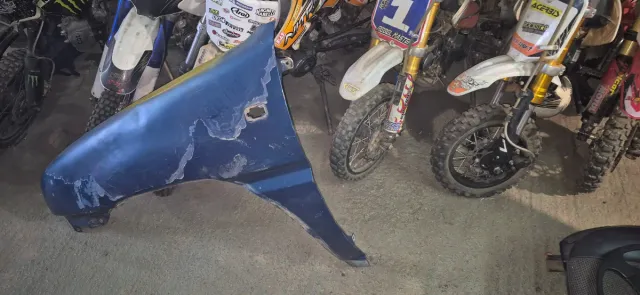 Aleta Izquierda Nissan Terrano 2