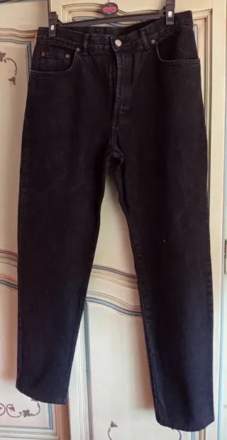 Pantalón vaquero hombre negro