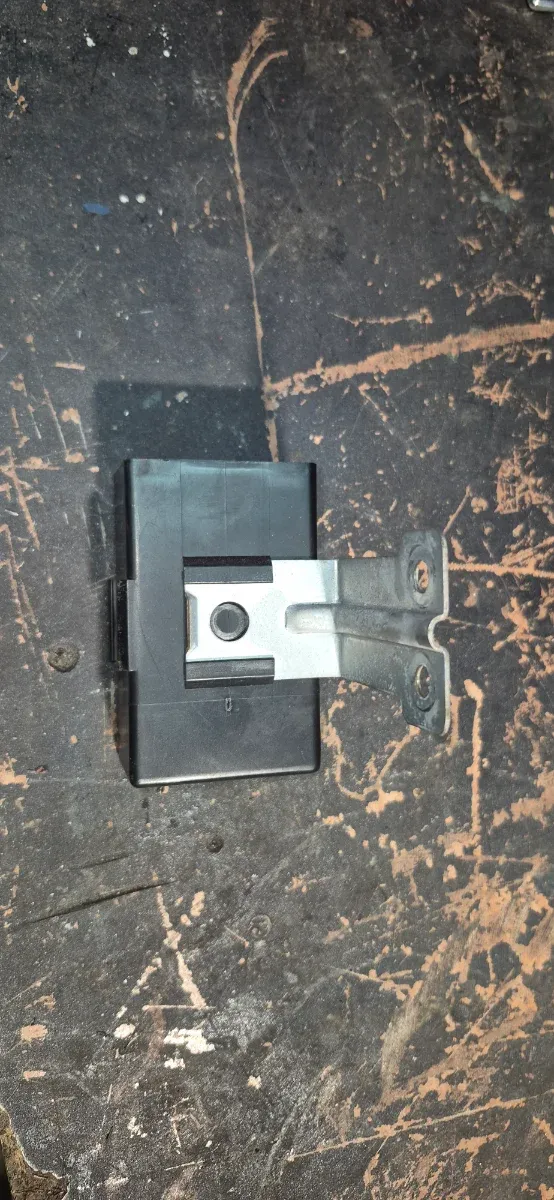 Relé Elevalunas Eléctricos Nissan Terrano 2