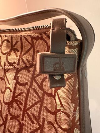 Bolso ORIGINAL de Calvin Klein en tela y piel.