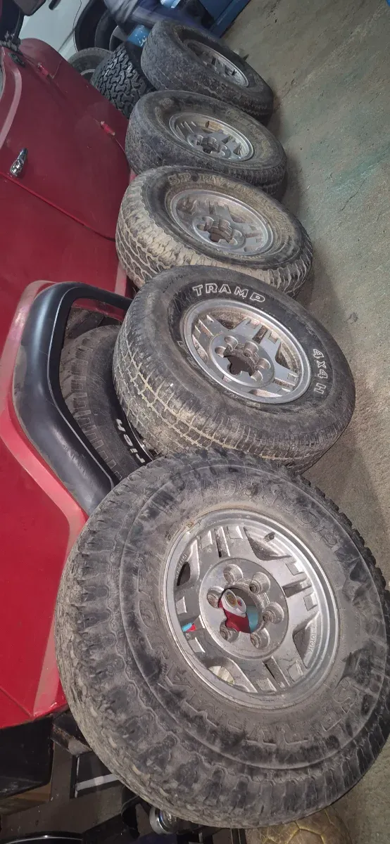Llantas Toyota Land Cruiser HDJ80 Originales