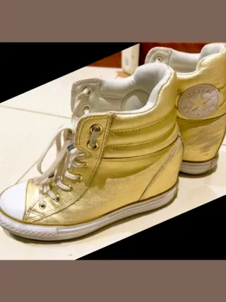 Converse Edición Limitada Talla 39 Doradas