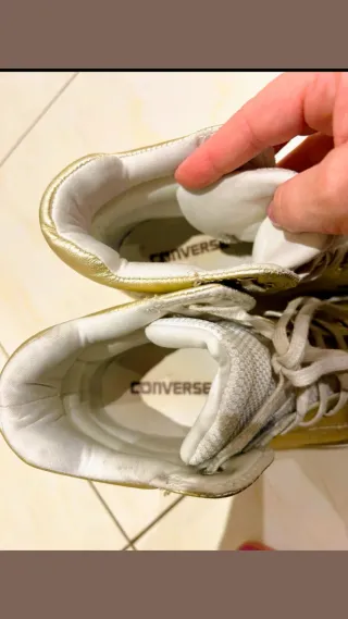 Converse Edición Limitada Talla 39 Doradas