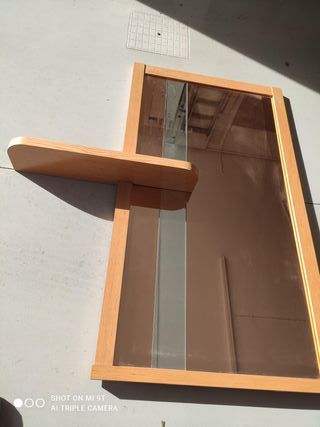 Espejo de madera y cristal para recibidor