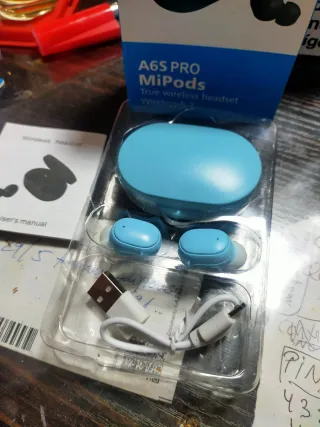 Bluetooth 5.2 (2-3h.) 2 colores A ESTRENAR