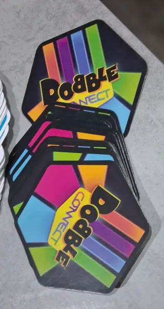 Lote 3 giochi: Sushi Go, Dobble Connect, Sardines