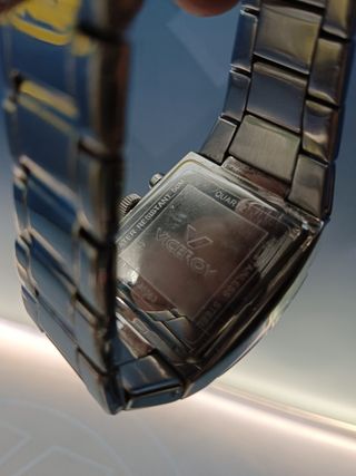 Reloj de pulsera Viceroy 40363. Quartz, acero inox. WR 50m.
