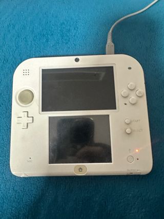 Nintendo 2DS Bianca